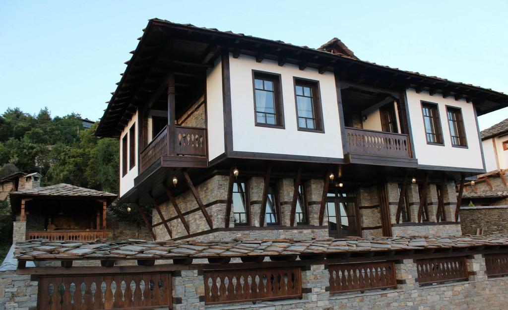 Delchevata Kushta V Leshten Quarto foto